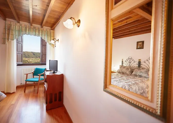 Casa Lamelas Kır Evi